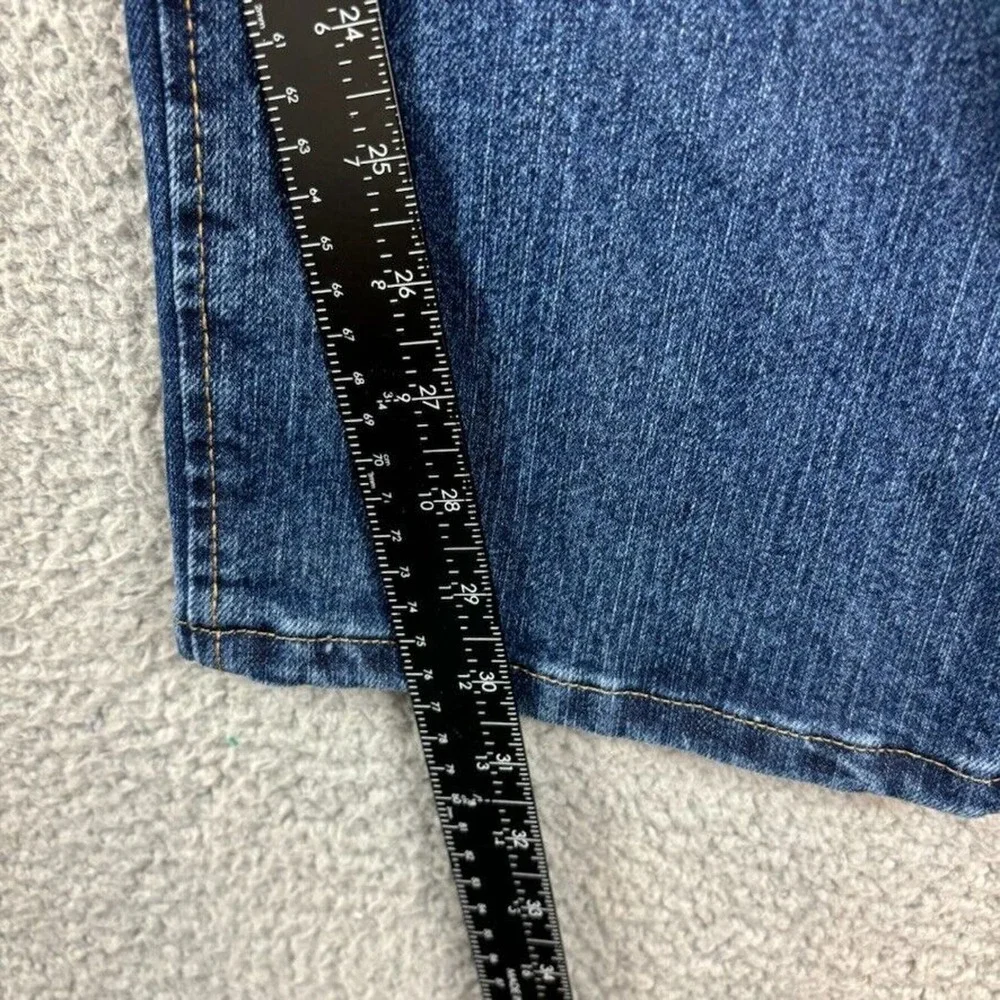 Wrangler 47 Advanced Comfort Mens 40x30 Regular Fit Western Medium Wash Jeans